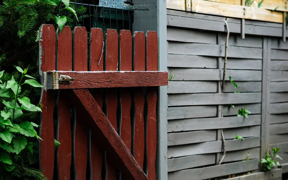 Fence line illustrating boundary and clearance planning
